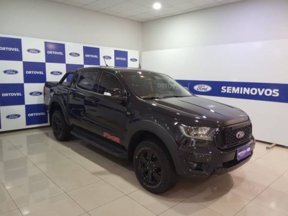 FORD RANGER 3.2 FX4 4X4 CD 20V DIESEL 4P AUTOMÁTICO FORD RANGER 3.2 FX4 4X4 CD 20V DIESEL 4P AUTOMÁTICO